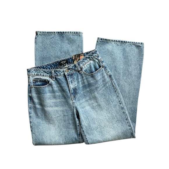 Ed Hardy Light Wash Wide Leg Jeans - Picture 8 of 8